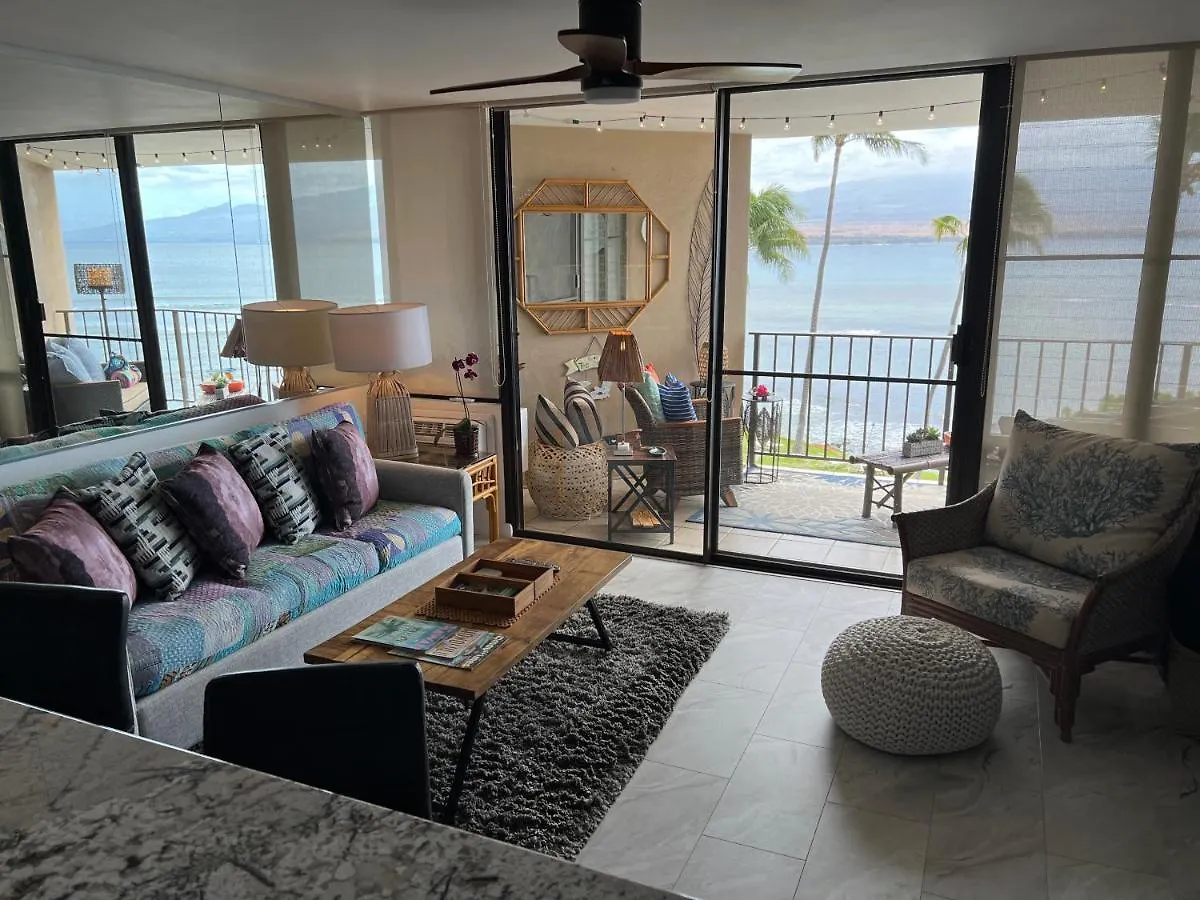 This Place Is Different!! Award Winning! Oceanfront, View View! Wailuku