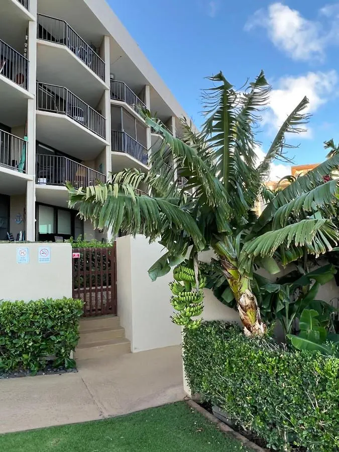 This Place Is Different!! Award Winning! Oceanfront, View View! Wailuku